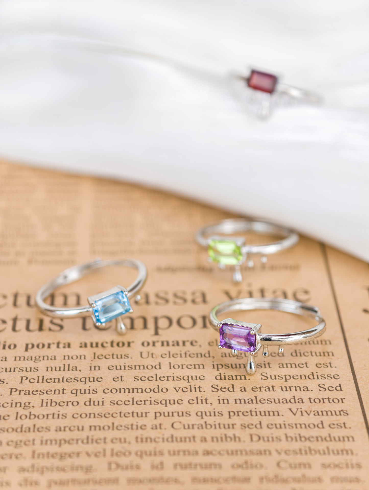 融心幻石水晶戒指、夢幻能量寶石、Melted Dreamstone crystal ring 水晶戒指 幻石戒指 能量寶石